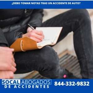 tomar-nota-por-accidente-de-auto